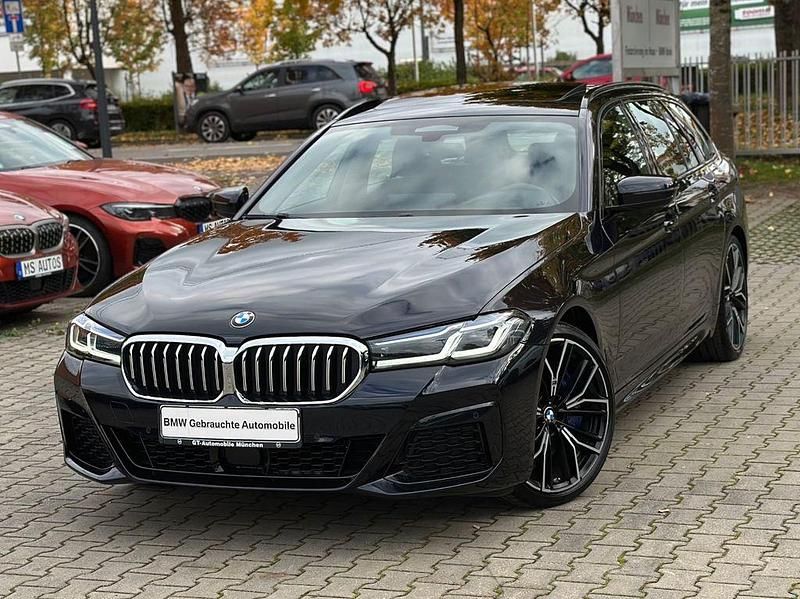 Schwarz Gebraucht 2022 BMW 540 M Sport Limousine | 42.500 € (Fairer Preis) - Bild 1/4