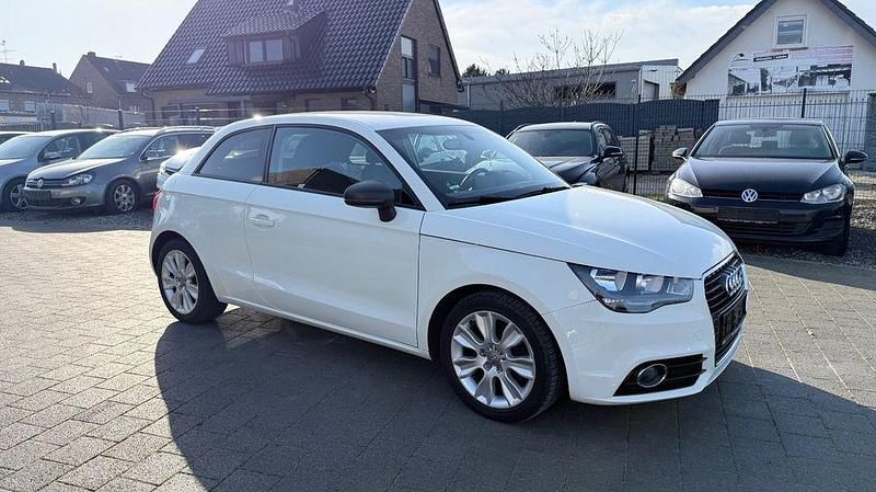 Gebraucht Audi A1 Ambition 122 PS (89 kW) 2014 Weiß Kleinwagen