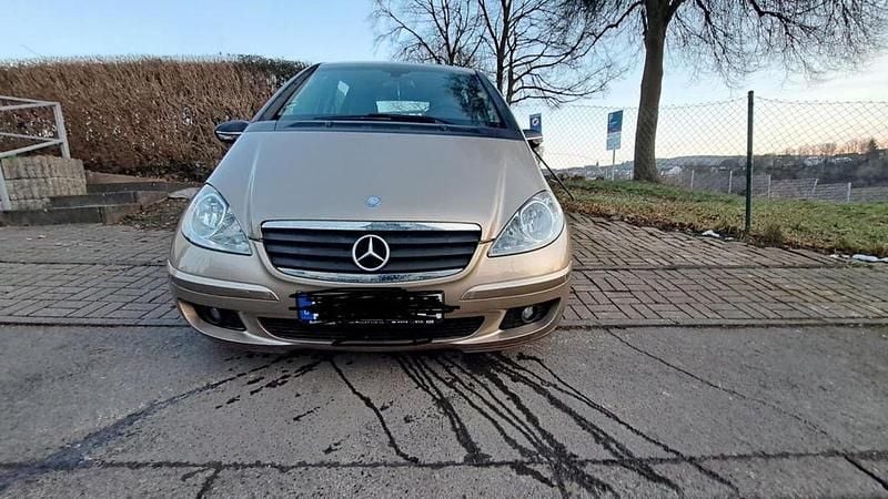 Gebraucht 2007 Mercedes A200 Elegance Van / Kleinbus | 2.950 € (Fairer Preis) - Bild 1/4