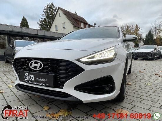 Serenity white Neu 2025 Hyundai i30 Limousine | 25.990 € (Guter Preis) - Bild 1/4