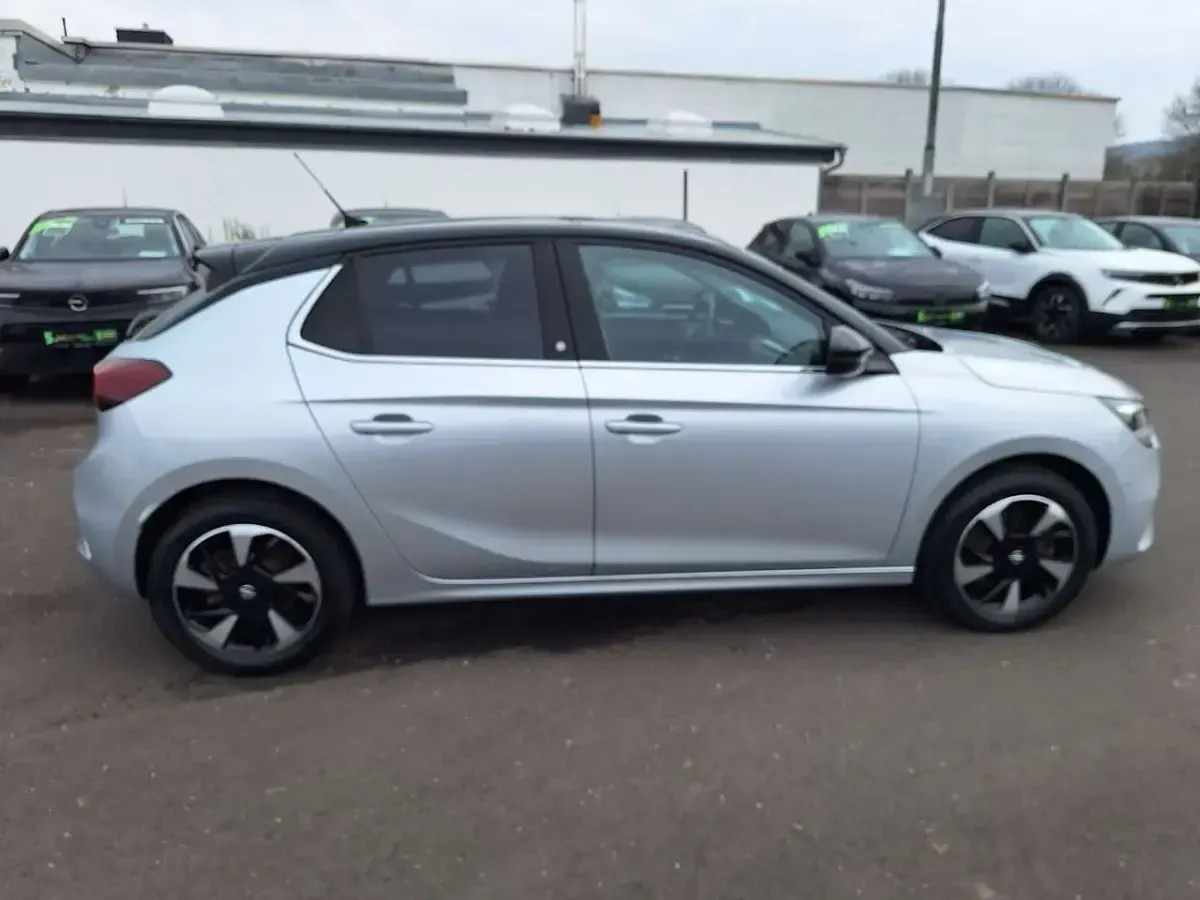 Brugt Opel Corsa-e Elegance 100 kW (136 HK) 2023 Grå Hatchback