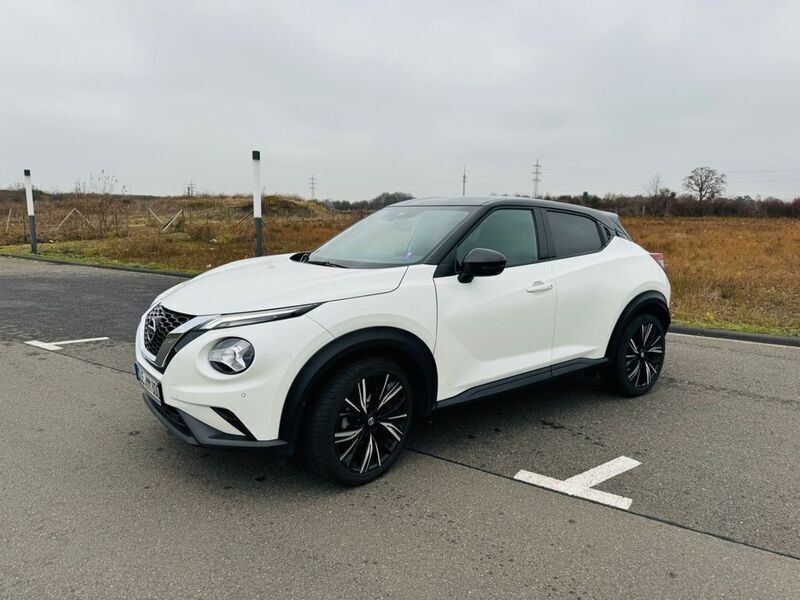 Weiß Gebraucht 2021 Nissan Juke Tekna SUV | 13.900 € (Fairer Preis) - Bild 1/4