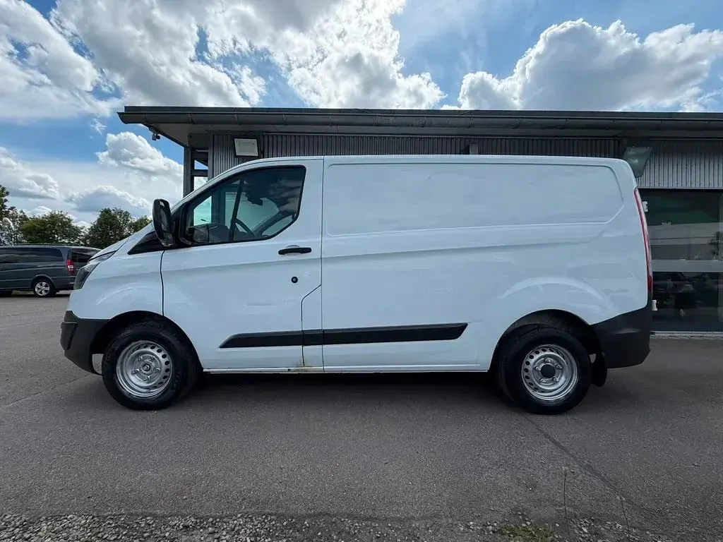 Gebraucht Ford Transit Custom 101 PS (74 kW) 2015 Frostweiß Van / Kleinbus