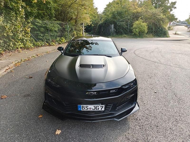 Schwarz Gebraucht 2021 Chevrolet Camaro Coupé | 58.000 € - Bild 1/4