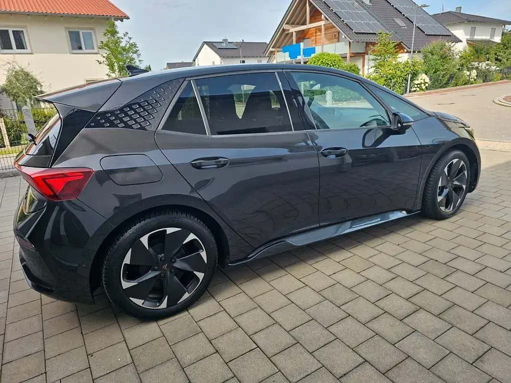 Gebraucht Cupra Born 150 kW (204 PS) 2022 Schwarz Kleinwagen