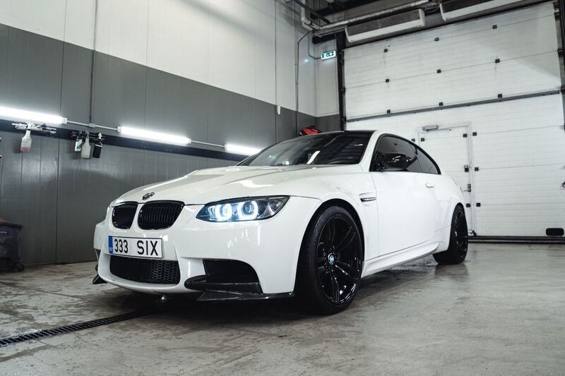 Weiß Gebraucht 2009 BMW M3 Performance Coupé | 34.999 € (Superpreis) - Bild 1/4