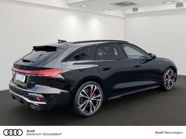 Gebraucht Audi A5 Ambiente 299 PS (219 kW) 2025 Mythosschwarz metallic Kombi