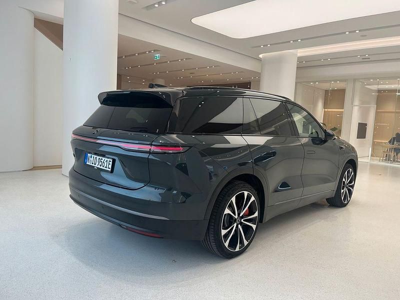 Gebraucht Nio EL8 480 kW (653 PS) 2024 Grün SUV