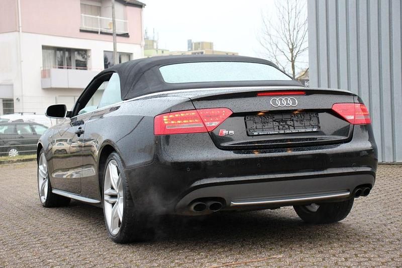 Gebraucht Audi S5 Sport 333 PS (244 kW) 2010 Schwarz Cabrio