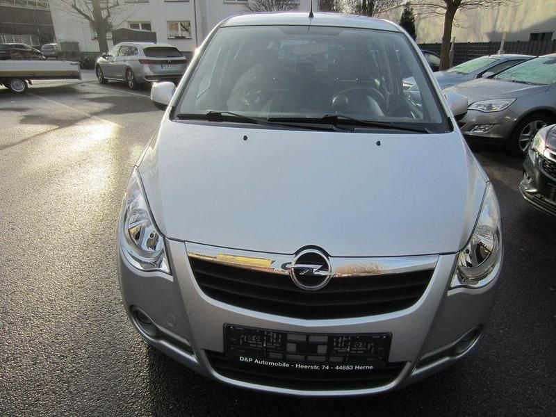 Gebraucht Opel Agila Edition 86 PS (63 kW) 2008 Silber Limousine