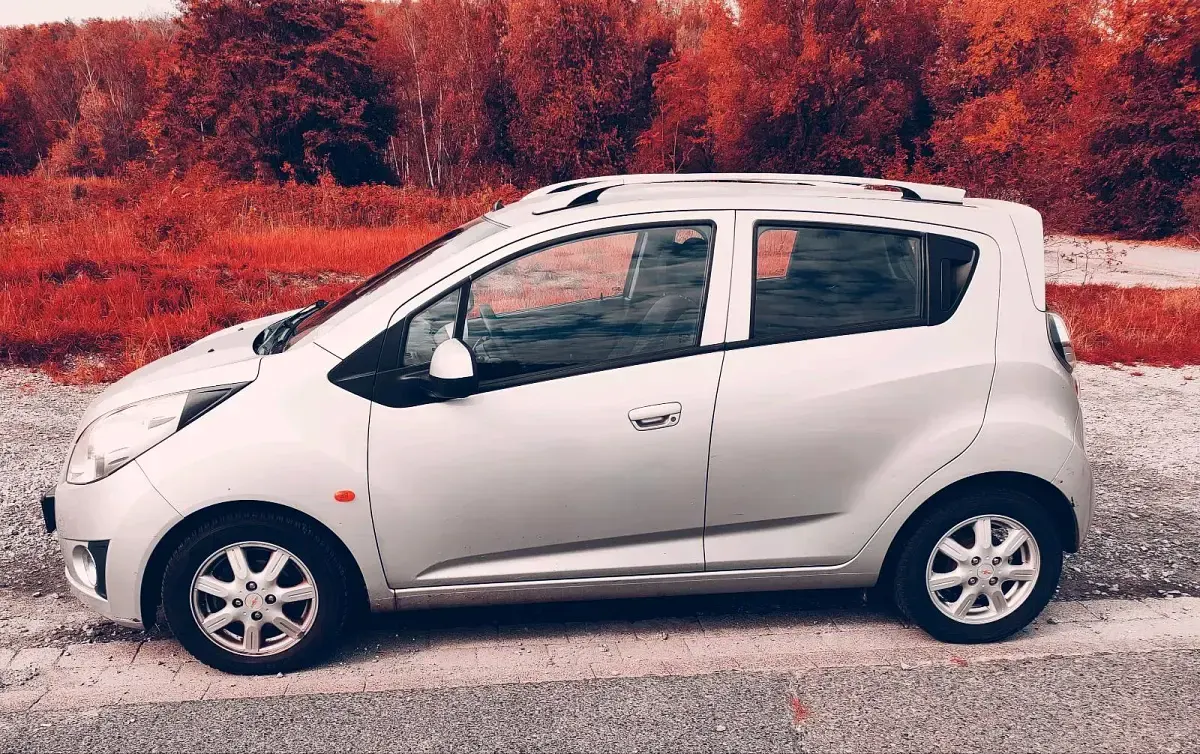 Gebraucht Chevrolet Spark LS 82 PS (60 kW) 2011 Grau Kleinwagen
