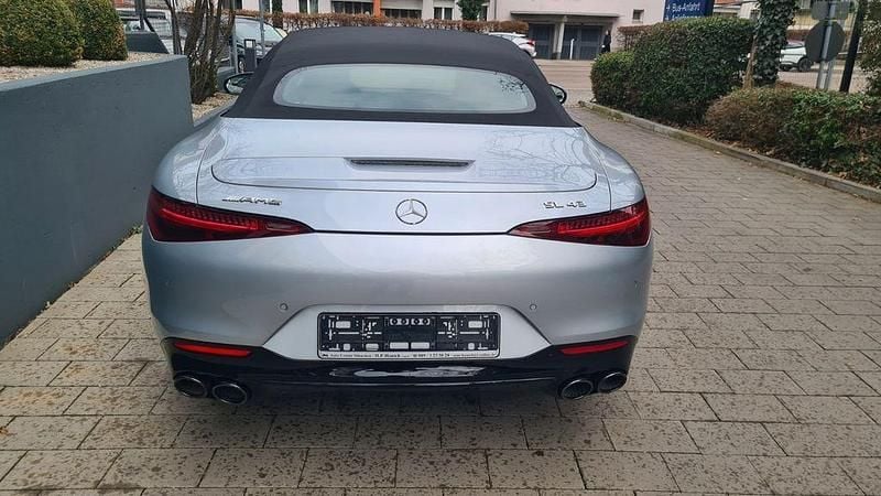 Gebraucht Mercedes SL43 AMG Premium Plus 381 PS (280 kW) 2023 Silber Cabrio