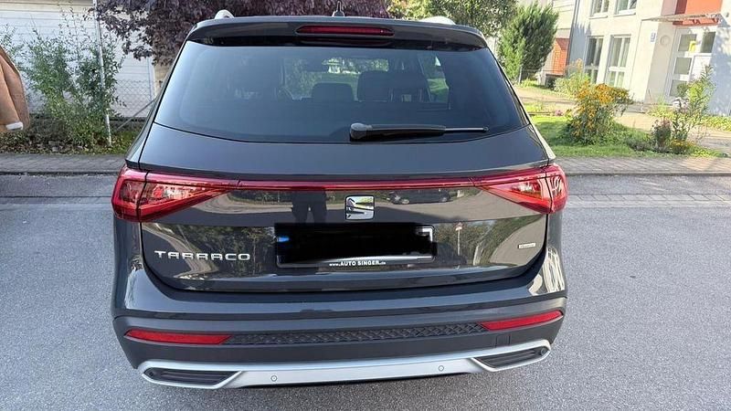 Grau Gebraucht 2020 Seat Tarraco 4Drive SUV | 23.500 € (Fairer Preis) - Bild 1/4