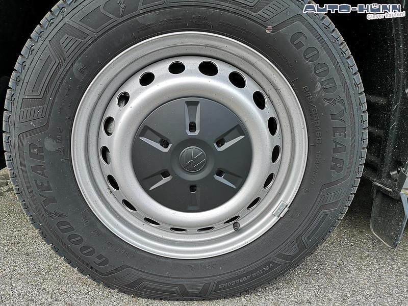 Neu VW T7 100 kW (136 PS) 2026 Stonegrey Van