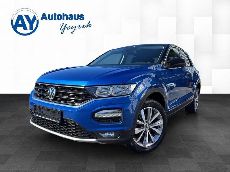 Blau Gebraucht 2019 VW T-Roc Style SUV | 19.850 € (Fairer Preis) - Bild 1/4
