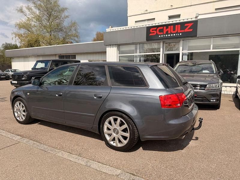 Second-hand Audi A4 256 CP (188 kW) 2006 Gri Break