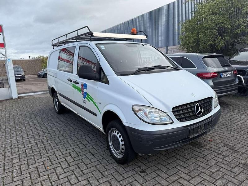 Gebraucht Mercedes Vito 95 PS (69 kW) 2007 Weiß Van