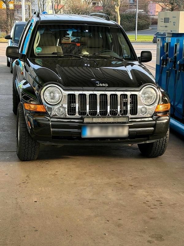 Gebraucht Jeep Cherokee 204 PS (150 kW) 2005 Schwarz SUV