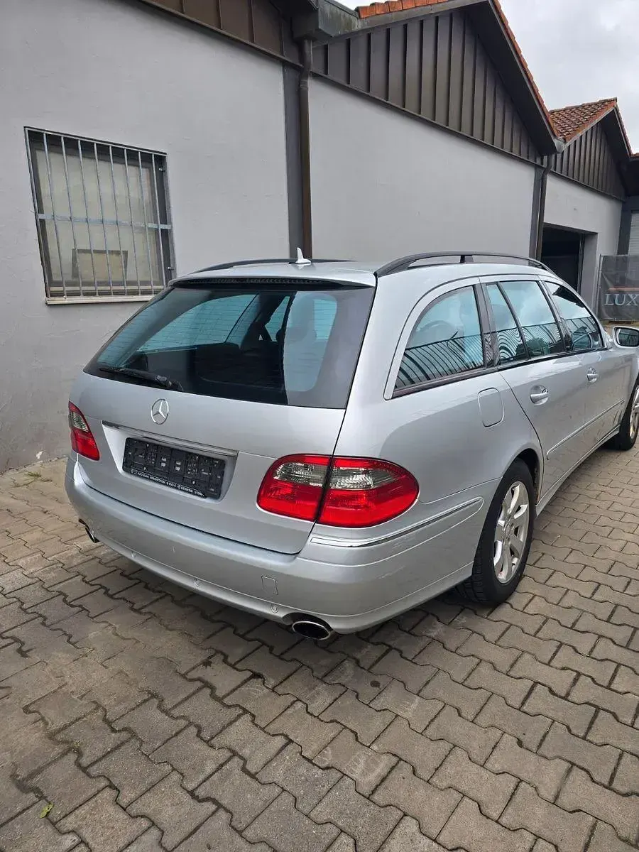 Brugt Mercedes E320 Elegance 224 HK (164 kW) 2007 Sølv Stationcar