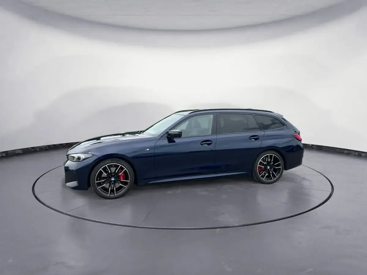 Gebraucht BMW M340 M Sport 374 PS (275 kW) 2025 Blau Kombi