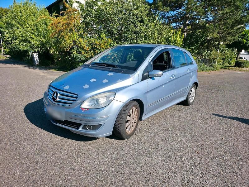 Gebraucht 2007 Mercedes B180 Van / Kleinbus | 1.780 € (Fairer Preis) - Bild 1/4