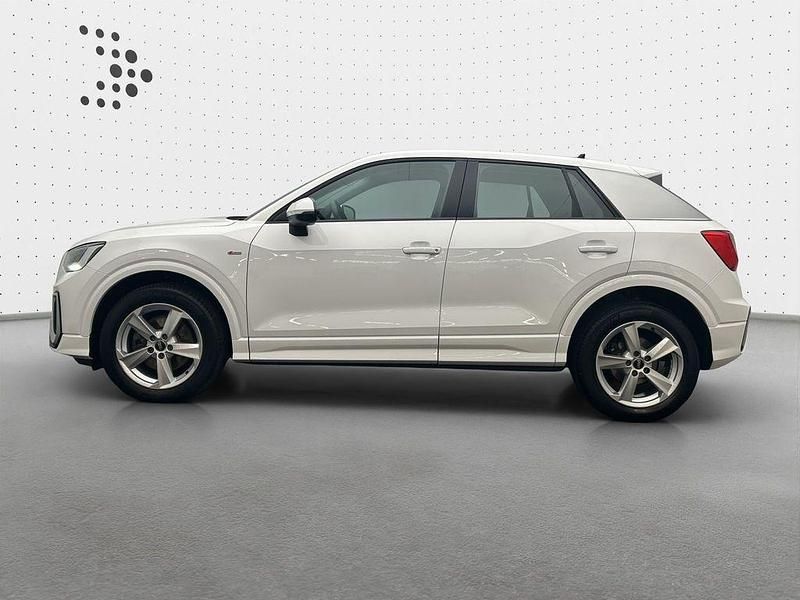 Gebraucht Audi Q2 S-Line 150 PS (110 kW) 2022 Weiß SUV