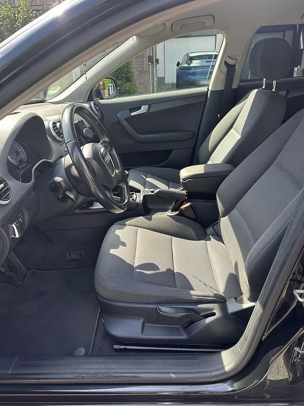 Second-hand Audi A3 125 CP (91 kW) 2012 Negru Hatchback