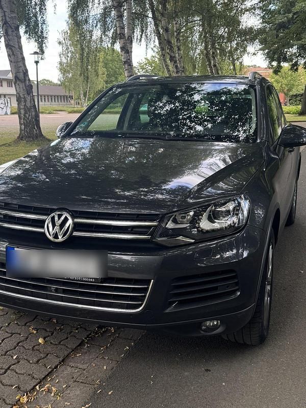 Grau Gebraucht 2013 VW Touareg SUV | 14.800 € (Guter Preis) - Bild 1/4