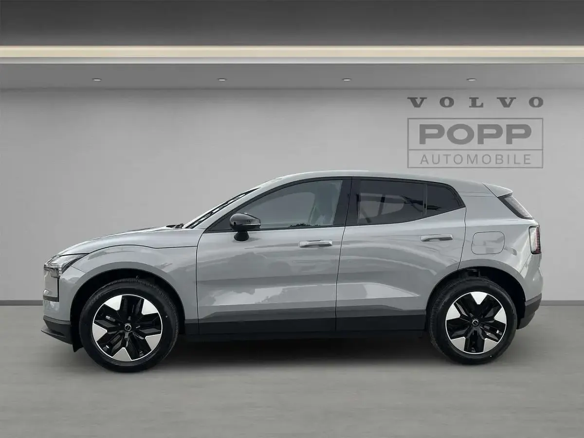 Neu Volvo EX30 Plus 200 kW (272 PS) 2026 Crystal white SUV