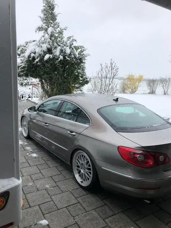 Gebraucht VW Passat 299 PS (219 kW) 2008 Coupé