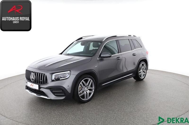 Grau (metallic) Gebraucht 2021 Mercedes GLB35 AMG SUV | 37.880 € (Superpreis) - Bild 1/4