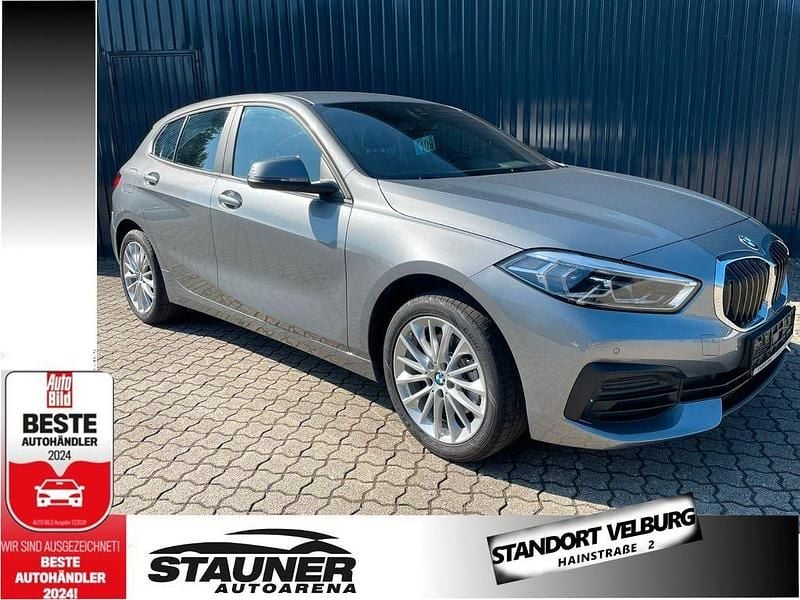 Skyscraper graumetallic Gebraucht 2024 BMW 118 Kleinwagen | 22.600 € (Guter Preis) - Bild 1/4