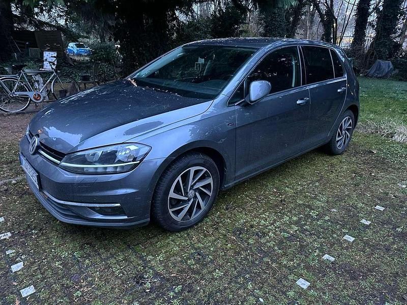 Gebraucht VW Golf VII Join 116 PS (85 kW) 2018 Silber Limousine
