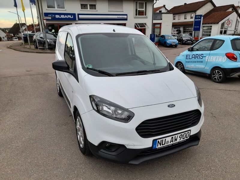 Gebraucht Ford Transit Trend 101 PS (74 kW) 2022 Weiß Van / Kleinbus