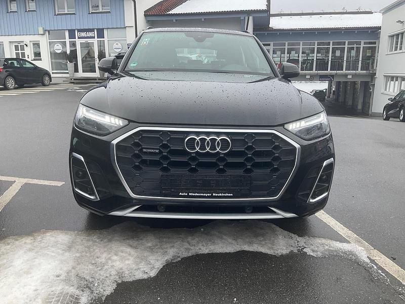 Gebraucht Audi Q5 S-Line 204 PS (150 kW) 2023 Mythosschwarz metallic SUV