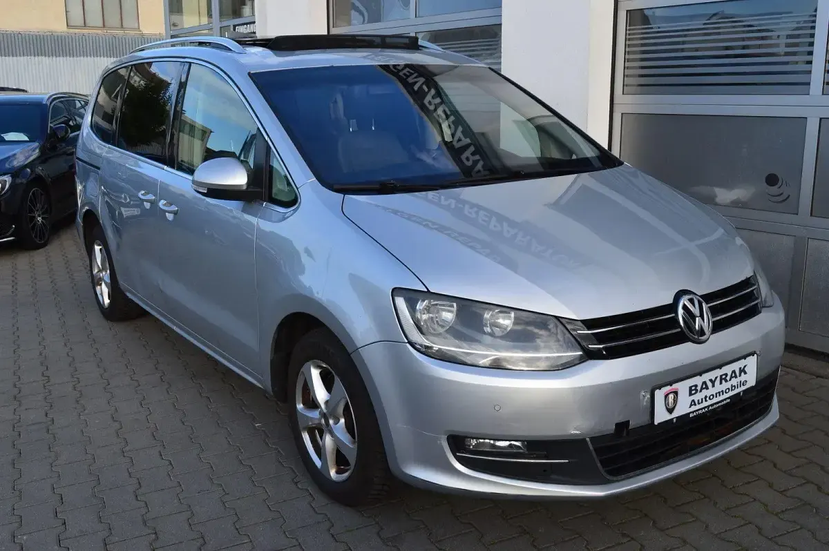 Gebraucht VW Sharan Highline 170 PS (125 kW) 2012 Grau Van / Kleinbus