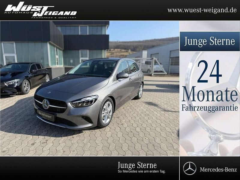 Grau Gebraucht 2025 Mercedes B180 Progressive Van / Kleinbus | 37.490 € - Bild 1/4