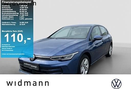 Anemonenblau metallic Gebraucht 2024 VW Golf Life Limousine | 23.850 € (Fairer Preis) - Bild 1/4