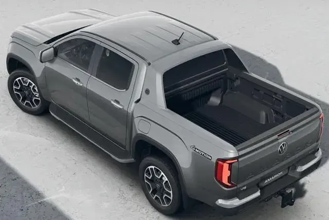 Neu VW Amarok Aventura 241 PS (177 kW) 2026 Dark grey metallic dark grey metallic Pickup