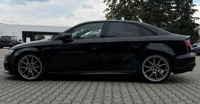 Second-hand Audi A3 150 CP (110 kW) 2016 Negru Berlinǎ