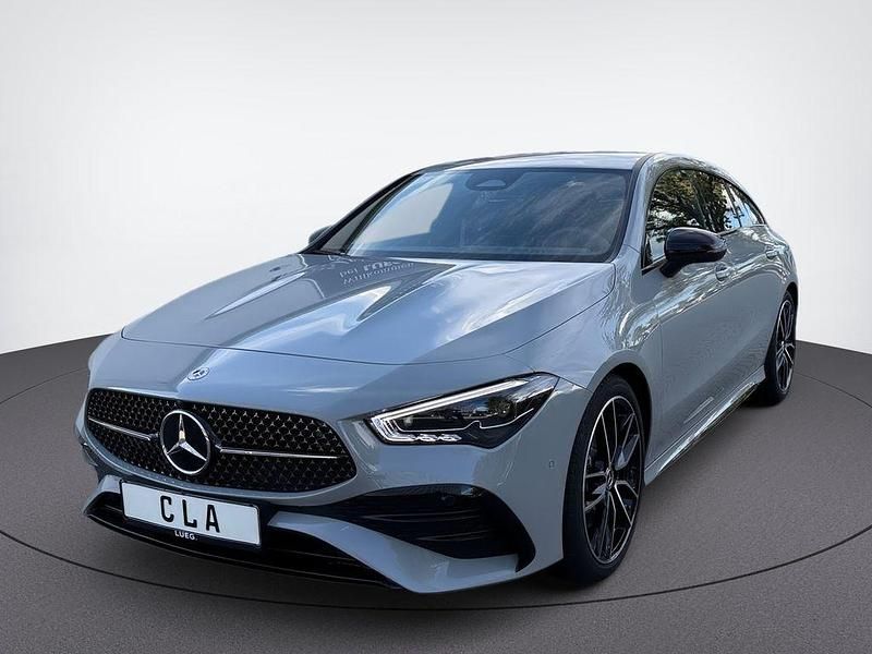 Gebraucht Mercedes CLA200 Shooting Brake AMG 150 PS (110 kW) 2025 Manufaktur lack manufaktur alp Kombi