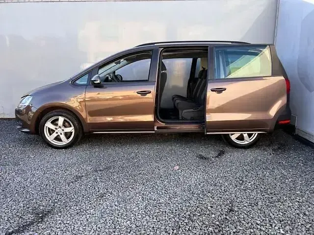 Brugt VW Sharan 150 HK (110 kW) 2010 Brun MPV