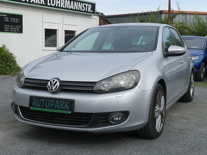 Silber Gebraucht 2009 VW Golf VI Highline Limousine | 8.500 € (Fairer Preis) - Bild 1/4