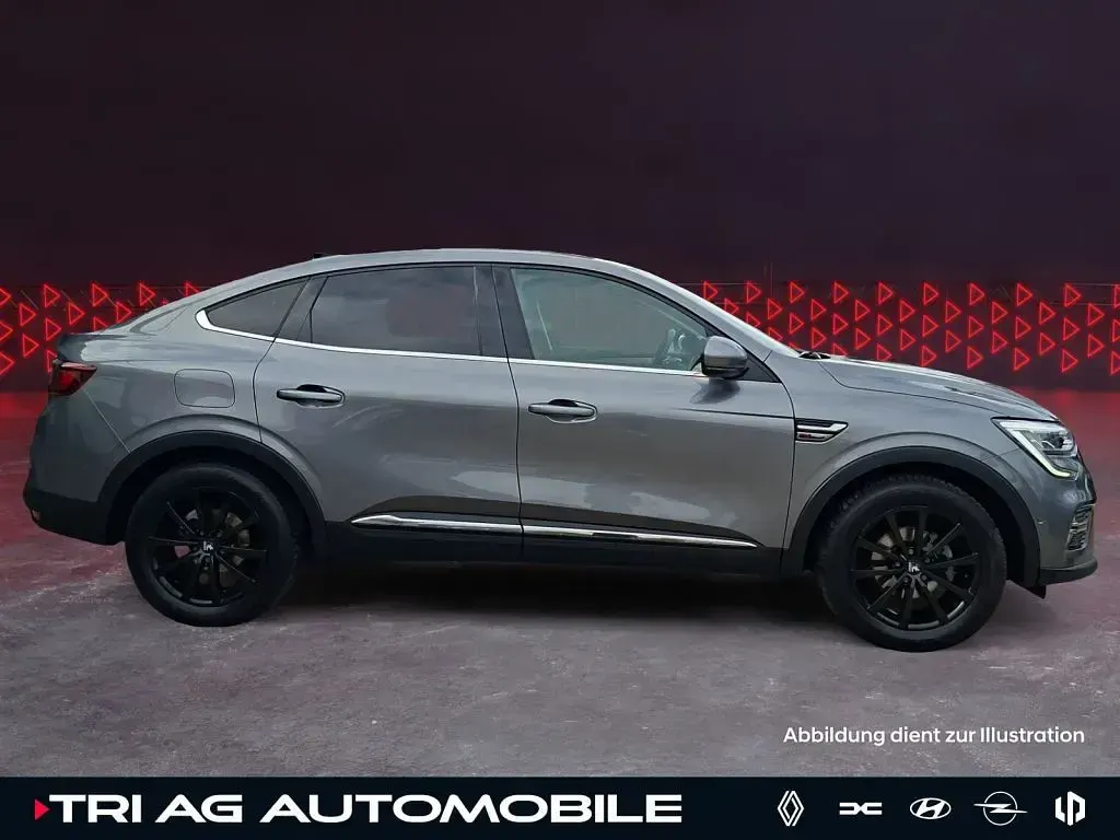 Gebraucht Renault Arkana Intens 140 PS (102 kW) 2022 Gray m (metallic) SUV