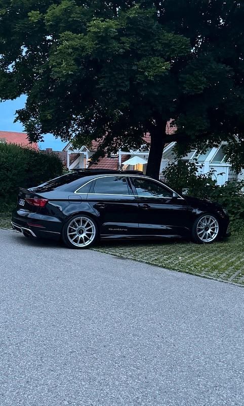 Gebraucht Audi RS3 400 PS (294 kW) 2017 Limousine