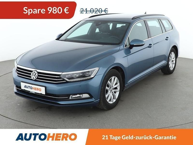 Blau Gebraucht 2018 VW Passat Comfortline Kombi | 19.530 € (Fairer Preis) - Bild 1/3