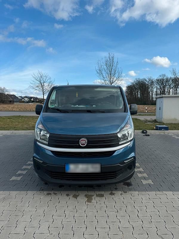 Gebraucht Fiat Talento 120 PS (88 kW) 2017 Blau Van / Kleinbus