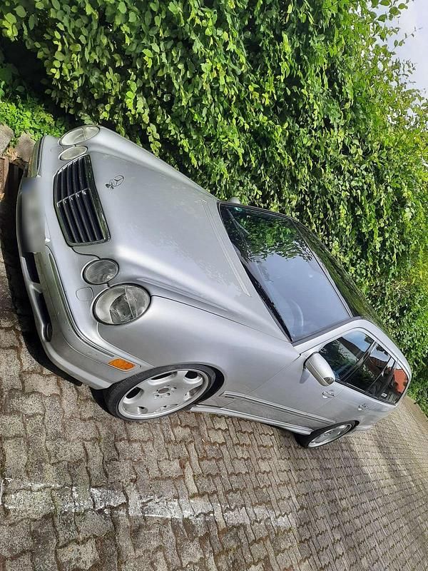 Gebraucht Mercedes 320 197 PS (144 kW) 2001 Silber Kombi