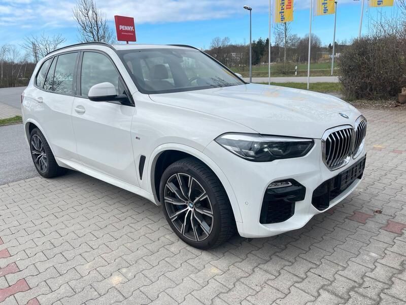 Weiß Gebraucht 2019 BMW X5 Shadowline SUV | 47.990 € (Guter Preis) - Bild 1/4