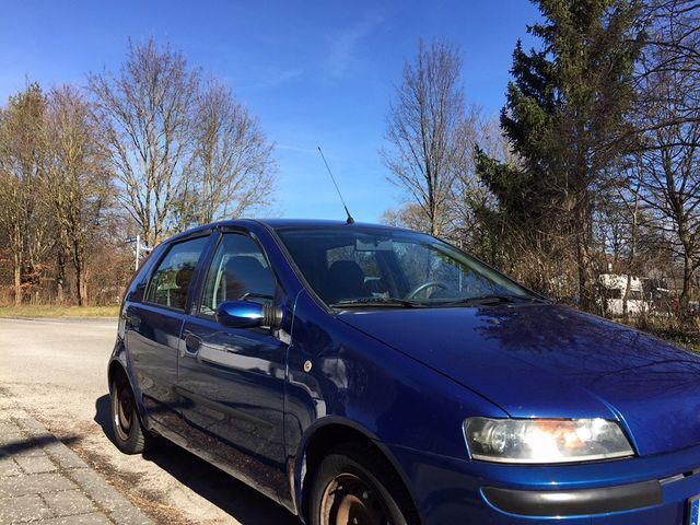 Gebraucht Fiat Punto 109 PS (80 kW) 2001 Blau metallic Kleinwagen